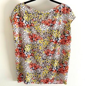 Loft mixed media flower top size Large